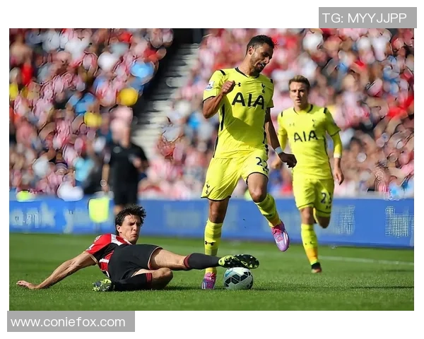 英超精彩对决曼城凭借神扑力克本菲卡全场沸腾